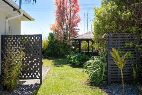 Photo of property in 2 Roosevelt Road, Western Heights, Rotorua, 3015