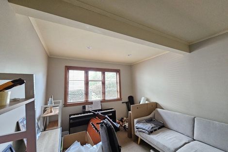 Photo of property in 1 Espin Crescent, Karori, Wellington, 6012