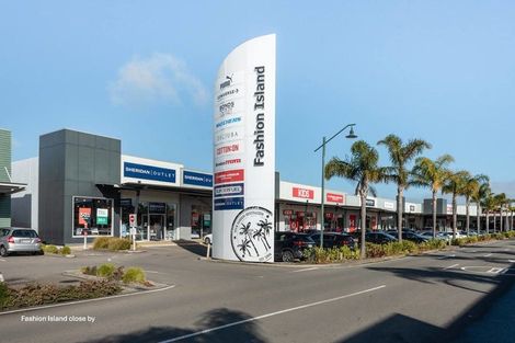 Photo of property in 72a Beachwater Drive, Papamoa Beach, Papamoa, 3118