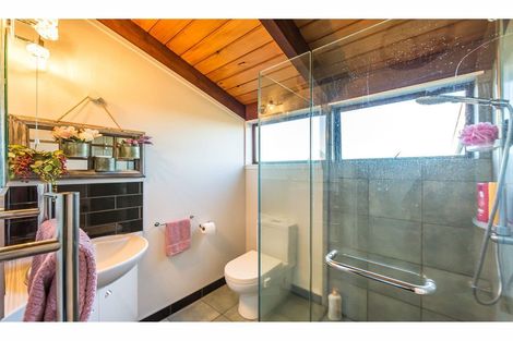 Photo of property in 47 Layton Road, Manly, Whangaparaoa, 0930