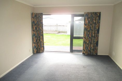 Photo of property in 38 Parnell Heights Drive, Kelvin Grove, Palmerston North, 4414