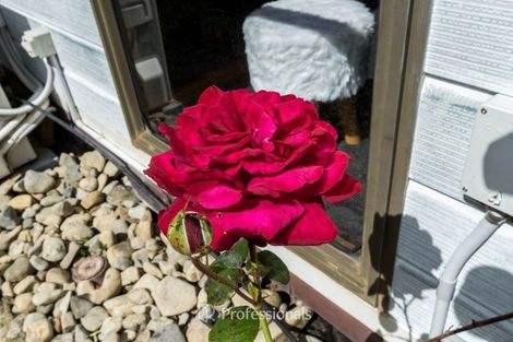 Photo of property in 2/23 Roband Crescent, Brown Owl, Upper Hutt, 5018