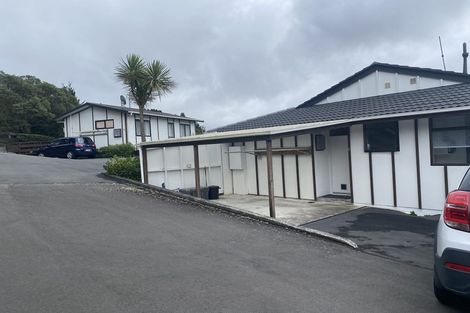 Photo of property in 8 Bushland Grove, Paparangi, Wellington, 6037