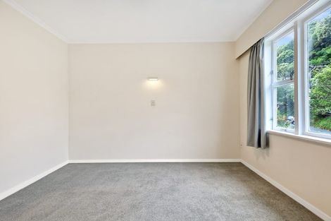 Photo of property in 50 Randwick Road, Northland, Wellington, 6012