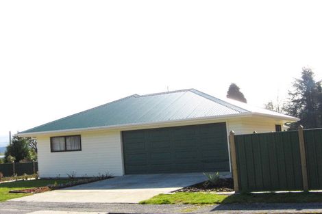 Photo of property in 24 Shiel Street, Reefton, 7830
