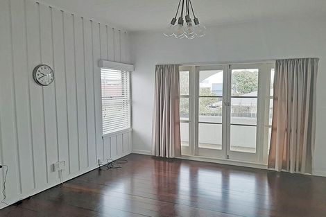 Photo of property in 76 Mays Road, Onehunga, Auckland, 1061