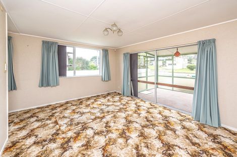 Photo of property in 73 Polson Street, Castlecliff, Whanganui, 4501