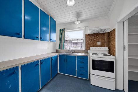 Photo of property in 6 Surrey Street, Patea, 4520