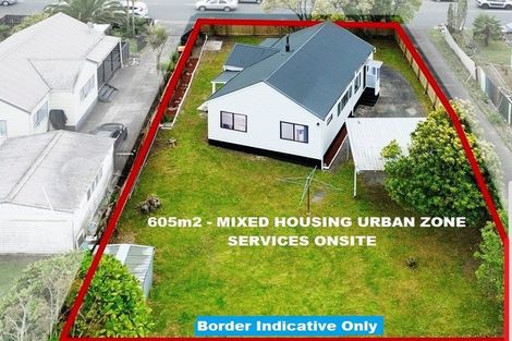 Photo of property in 102 Bruce Mclaren Road, Henderson, Auckland, 0612