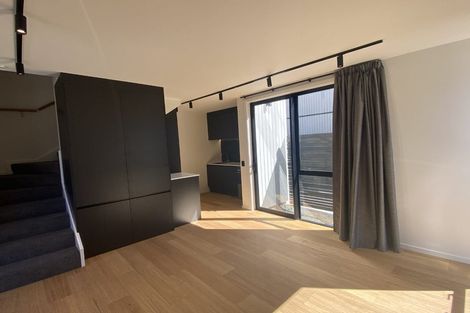 Photo of property in 12 Casterway Crescent, Jacks Point, 9371