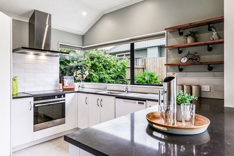 Photo of property in 17a Mitcham Avenue, Forest Lake, Hamilton, 3200