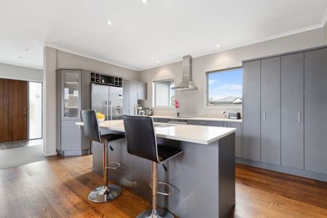 Photo of property in 6 Cairns Crescent, Rototuna, Hamilton, 3210