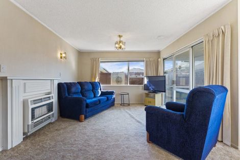 Photo of property in 1/99 Vogel Street, Roslyn, Palmerston North, 4414