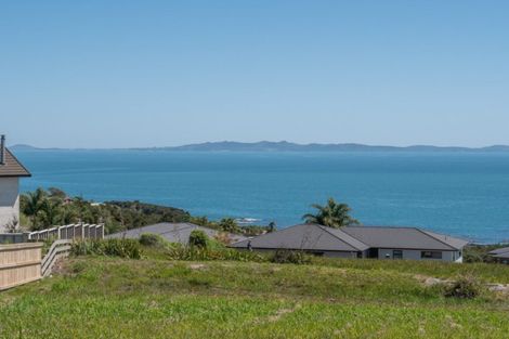 Photo of property in 17d Eagles Way, Cable Bay, 0420