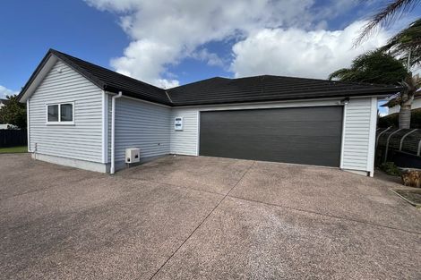 Photo of property in 7 Aldon Lane, The Gardens, Auckland, 2105