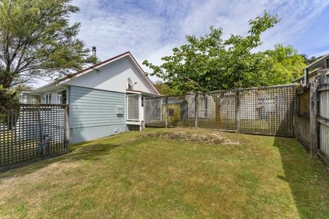 Photo of property in 2 Seagull Place, Whitby, Porirua, 5024