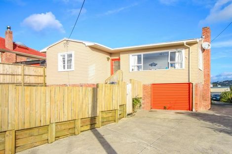 Photo of property in 48 Routley Drive, Glen Eden, Auckland, 0602