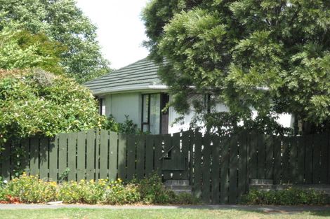 Photo of property in 8 Mcgregors Road, Bromley, Christchurch, 8062