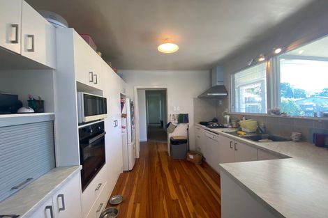 Photo of property in 28 Queenwood Avenue, Queenwood, Hamilton, 3210