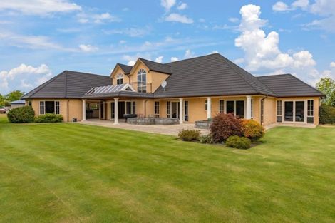 Photo of property in 9 Stonebridge Way, Prebbleton, 7604