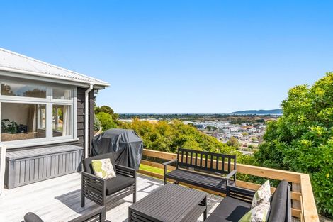 Photo of property in 16 Tongariro Street, Paraparaumu, 5032