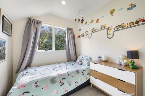 Photo of property in 2/9 Braemar Terrace, Johnsonville, Wellington, 6037