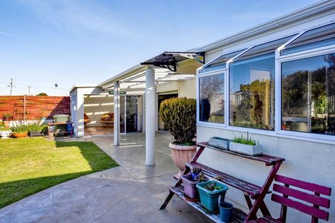 Photo of property in 74 South Road, Manaia, 4612