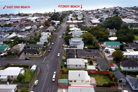 Photo of property in 23 Paynters Avenue, Strandon, New Plymouth, 4312