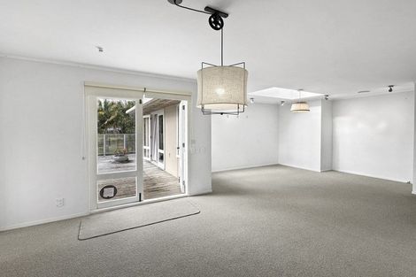 Photo of property in 27 Pa Road, Kerikeri, 0230