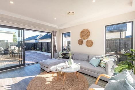 Photo of property in 16 Sorrel Gate, Halswell, Christchurch, 8025