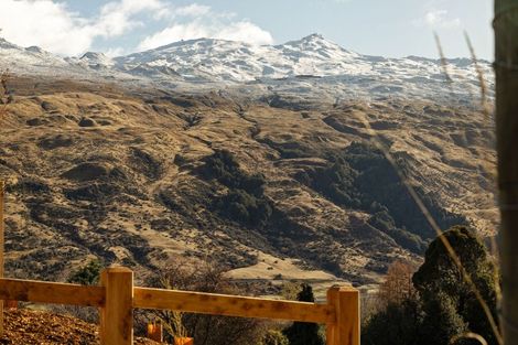 Photo of property in 399 Dalefield Road, Dalefield, Carterton, 5791