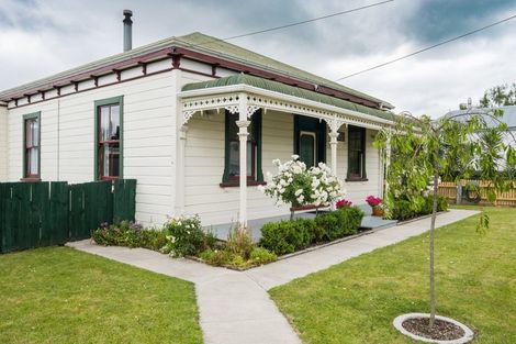 Photo of property in 10 Perry Street, Mangapapa, Gisborne, 4010