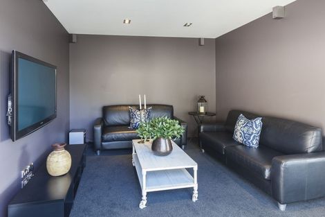 Photo of property in 8 Saint Remy Lane, Redcliffs, Christchurch, 8081