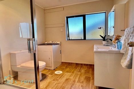 Photo of property in 52 Rosella Road, Mangere East, Auckland, 2024