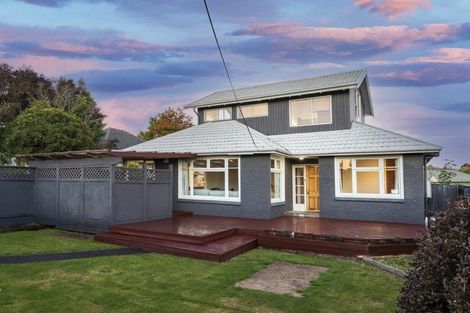 Photo of property in 240 Westminster Street, Mairehau, Christchurch, 8013