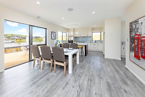 Photo of property in 50 Castlebane Drive, Flat Bush, Auckland, 2019