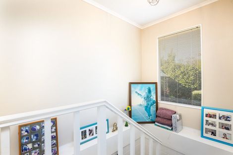 Photo of property in 369 Mangorei Road, Merrilands, New Plymouth, 4312