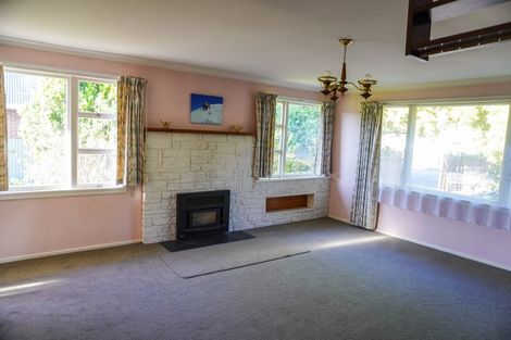 Photo of property in 179 Grimseys Road, Redwood, Christchurch, 8051