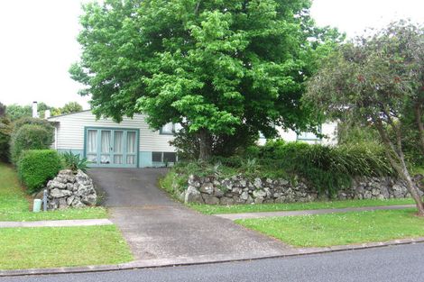 Photo of property in 109 Ennis Avenue, Pakuranga Heights, Auckland, 2010