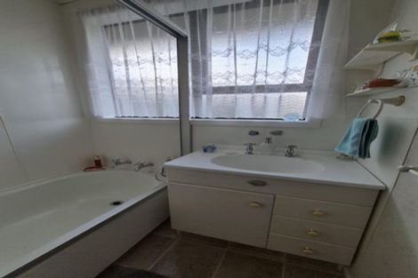 Photo of property in 17 Girvan Place, Tokoroa, 3420