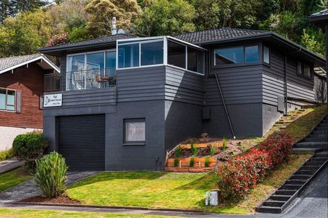 Photo of property in 88 Wakeman Road, Acacia Bay, Taupo, 3330