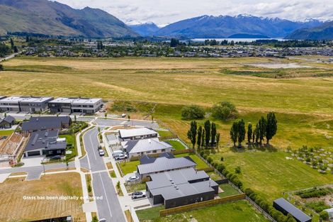 Photo of property in 30 Burbank Road, Wanaka, 9382