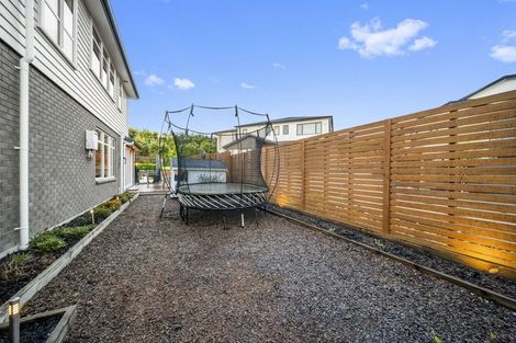 Photo of property in 39 Headsail Drive, Long Bay, Auckland, 0630