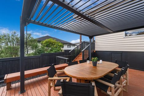 Photo of property in 1/9 Watea Road, Torbay, Auckland, 0630