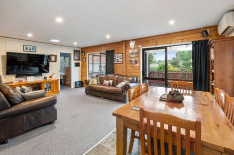 Photo of property in 40 Dickens Street, Owhata, Rotorua, 3010