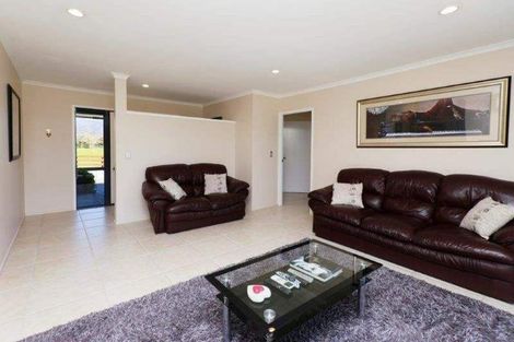 Photo of property in 166 Te Pahu Road, Te Pahu, Hamilton, 3285