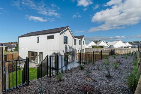 Photo of property in 40a Kukuwai Avenue, Red Beach, 0932