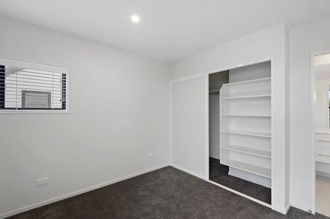 Photo of property in 2/15 Waltham Road, Sydenham, Christchurch, 8023