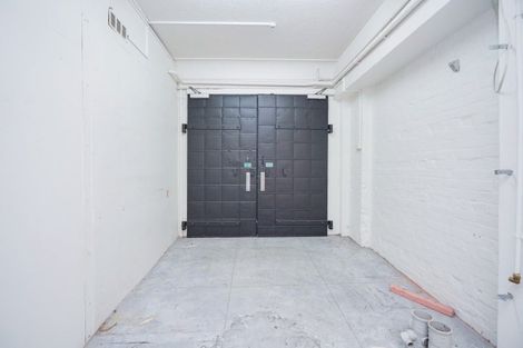 Photo of property in 24 Esk Street, Roslyn, Palmerston North, 4414