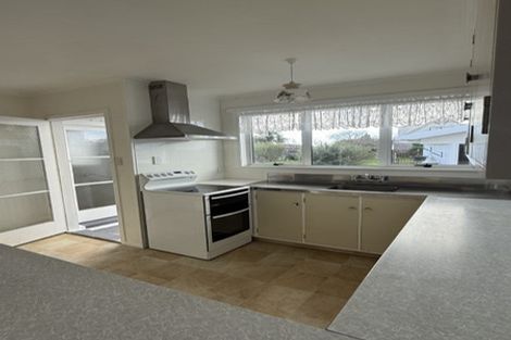 Photo of property in 22 Ngahere Street, Otumoetai, Tauranga, 3110